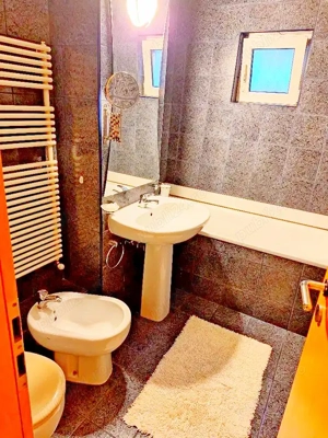 Aradului - apartament cu 4 camere - imagine 7