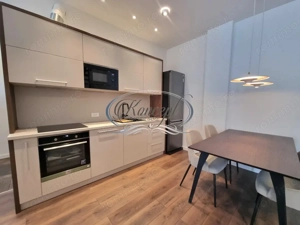 Apartament pe 2 niveluri, curte comuna, finisaje premium, zona Semicentrala - imagine 4