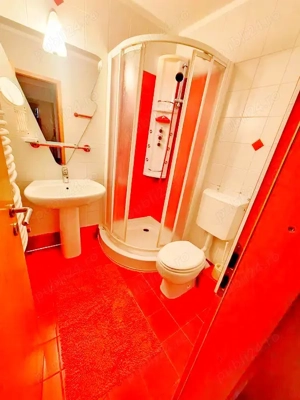 Aradului - apartament cu 4 camere - imagine 14