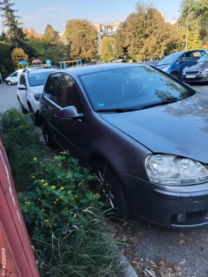 Vând urgent Volkswagen Golf 5 - imagine 10