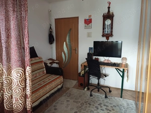 Vand apartament 3 camere Caracal-central - imagine 9