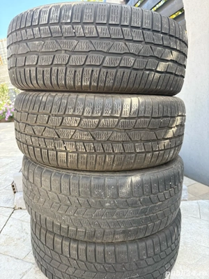 vand patru anvelope iarna Continental