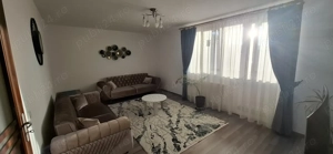 Inchiriez apartament 3 camere