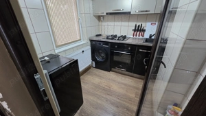 INCHIRIEZ Garsoniera zona Centrala - imagine 9