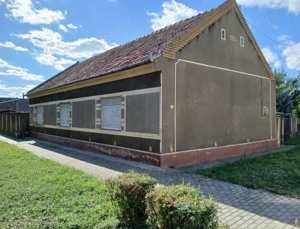 Casă de vânzare în orașul Curtici