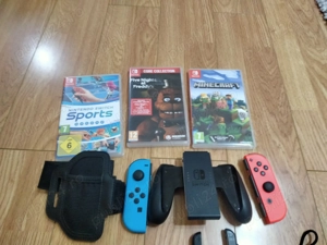 Consola Nintendo Switch plus trei jocuri - imagine 2