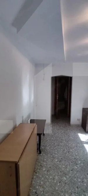 Apartament 3 camere, 46 mp, zona Brancoveanu - imagine 3