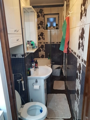 Dau in chirie urgent apartament 2cam zona rogerius etj 4,str Coposu - imagine 4