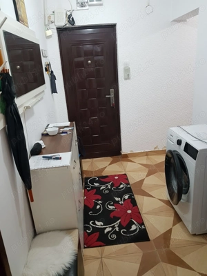 Dau in chirie urgent apartament 2cam zona rogerius etj 4,str Coposu - imagine 6