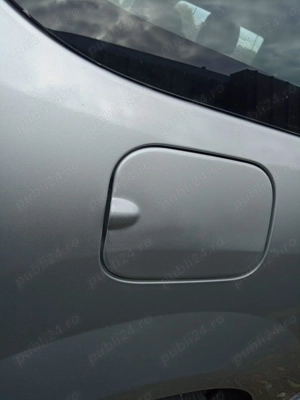 Vand Logan mcv 1.5 dci 2007 - imagine 4