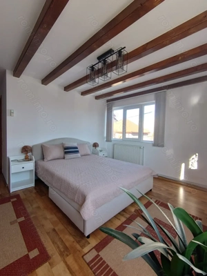 !zona Centrala, etaj 1, decomandat, spatios, Parcare, Centrala Gaz