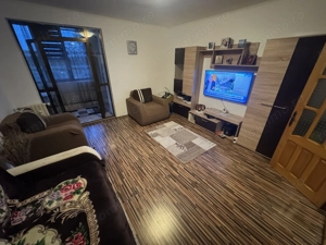 Garsoniera zona Far - imagine 2