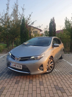 Toyota Auris 1.8 Hybrid