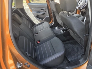 Dacia Duster Prestige 1.3 benzina 4x4 Euro 6 - imagine 9