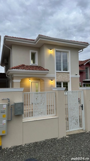 Proprietar-Casă individuală (4 camere+living+3băi) Moșnița Nouă-asfalt