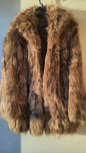 Vand haina de blana naturala, marimea 48.