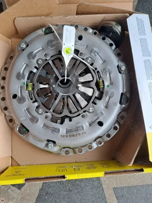 Vand kit ambreiaj Luk pentru 1.6 tdi Audi A3 - imagine 2