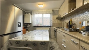 Vila Parter + Mansarda cu 5 camere | Valu lui Traian    - imagine 6