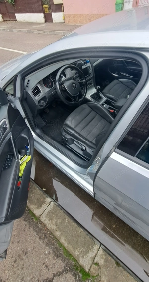 Vand sau schimb (cu auto 7 locuri), VW Golf 7, an 2015, diesel - imagine 4 Vand sau schimb (cu auto 7 locuri), VW Golf 7, an 2015, diesel - imagine 4