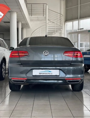 Volkswagen Passat - imagine 6