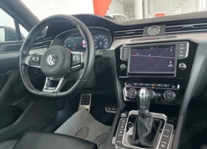 Volkswagen Passat - imagine 9