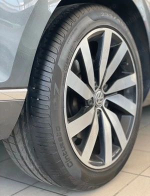 Volkswagen Passat - imagine 16