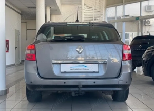 Renault Laguna dCi 110 FAP Emotion - imagine 6