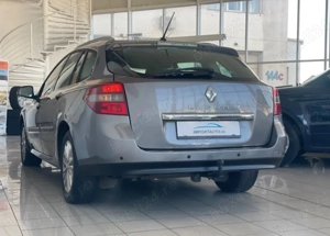 Renault Laguna dCi 110 FAP Emotion - imagine 7