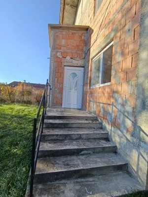 Casa construcție nouă suprafață de 140 mp o terasa de 30  și un teren de 7000 mp - imagine 12