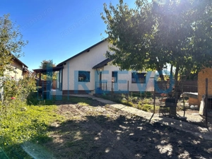 Casă/Vilă de vânzare în Letea Veche, Jud. Bacău