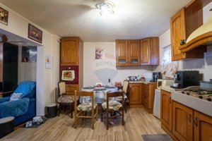 Casă individuală 160 mp, 1.200 mp teren, garaj și spațiu comercial - imagine 8