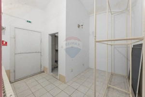 Spațiu comercial de închiriat - Piața Avram Iancu - imagine 5 Spațiu comercial de închiriat - Piața Avram Iancu - imagine 5