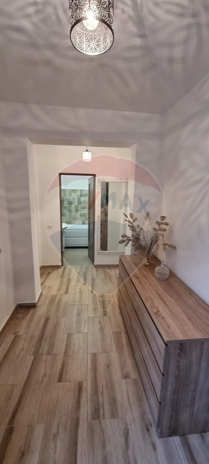 Casă  cu 3 camere de închiriat în zona Poltura - imagine 4