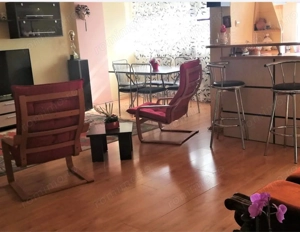 Apartament 4 camere, Micro 18