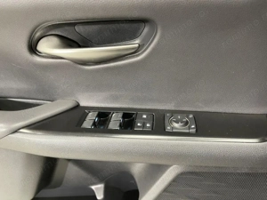 Lexus UX - imagine 18