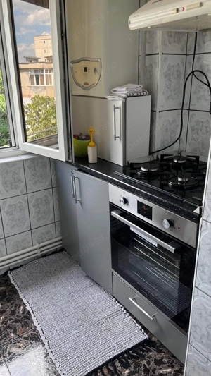 Inchiriere apartament 3 camere, in Galati, Micro 17, mobilat si utilat - imagine 9