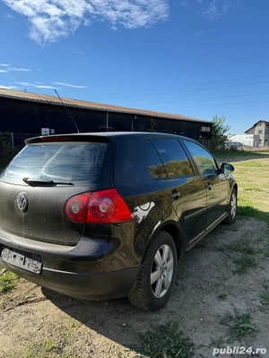 vand vw golf 5 benzina 1550 euro - imagine 2 vand vw golf 5 benzina 1550 euro - imagine 2