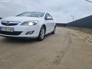 Opel astra j 2010