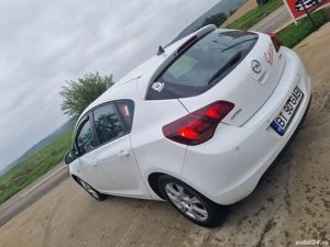 Opel astra j 2010 - imagine 3