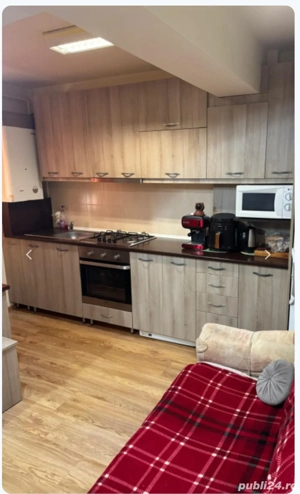 Apartament, 2 camere, semidecomandat,  parter inalt