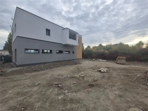 Apartament spatios - zona excelenta - posibilitate alegere finisaje - loc de parcare