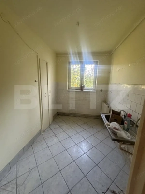 Apartament cu 3 camere, 60 mp, zona Centrala  - imagine 5