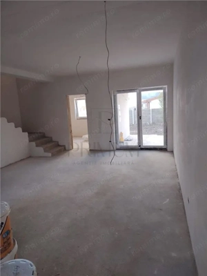 Duplex toate utilitatile - zona excelenta - personalizare interioara - imagine 6