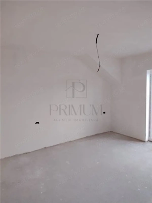 Duplex toate utilitatile - zona excelenta - personalizare interioara - imagine 12