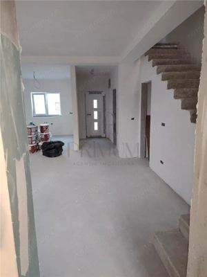 Duplex toate utilitatile - zona excelenta - personalizare interioara - imagine 4