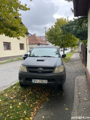 Toyota Hilux 4x4, Pikup