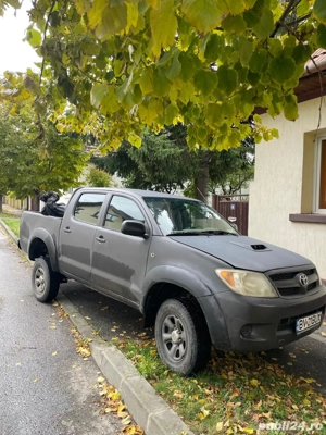 Toyota Hilux 4x4, Pikup - imagine 2