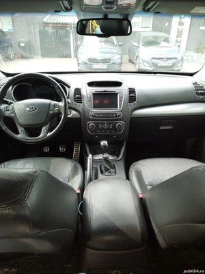 Vand Kia Sorento 2.2 diesel. - imagine 3
