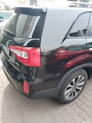 Vand Kia Sorento 2.2 diesel. - imagine 5