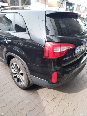 Vand Kia Sorento 2.2 diesel. - imagine 6